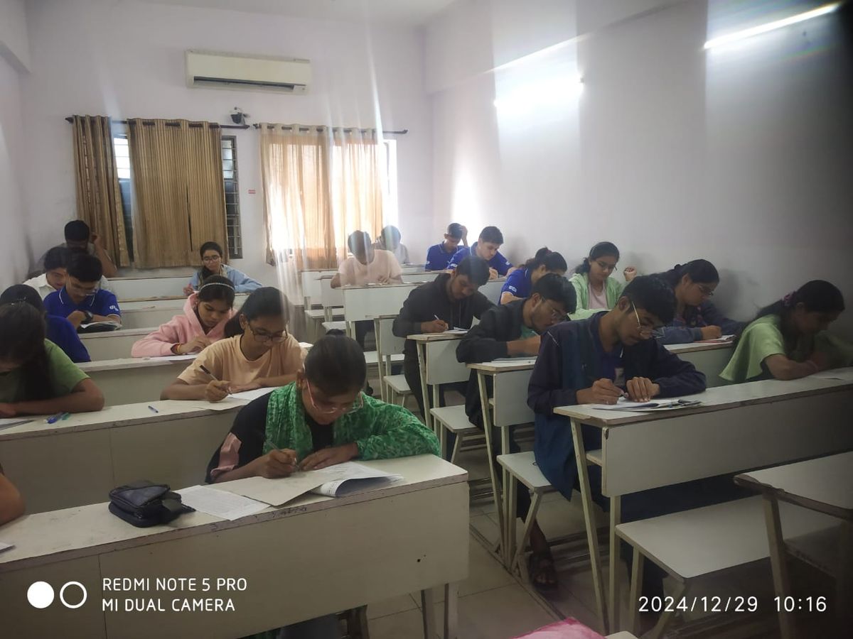 Forum Commerce & Computer Institute image 3